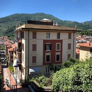 appartamento-holiday-cinque-terre.hotelitalianriviera.com/